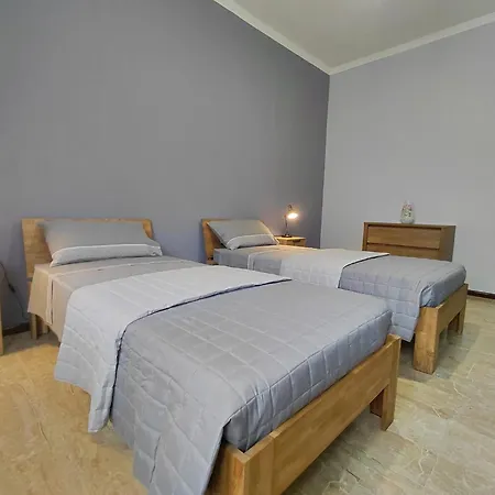 Casa Garibaldi Storica 3 Da Letto Διαμέρισμα Άστι