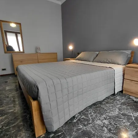 Διαμέρισμα Casa Garibaldi Storica 3 Da Letto Άστι
