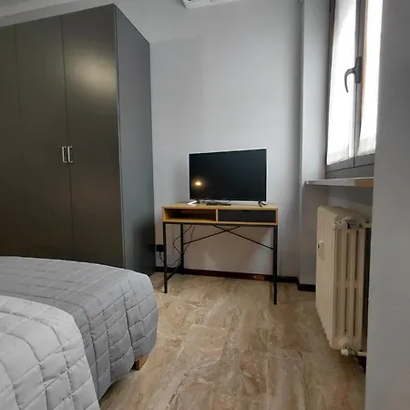 Casa Garibaldi Storica 3 Da Letto Διαμέρισμα Άστι