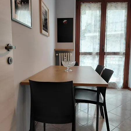 Διαμέρισμα Casa Garibaldi Storica 3 Da Letto Άστι