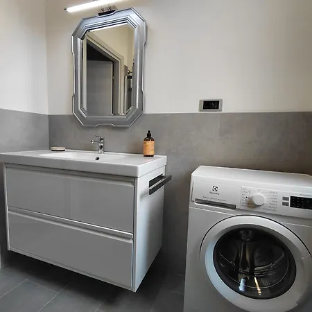 Casa Garibaldi Storica 3 Da Letto * آستي