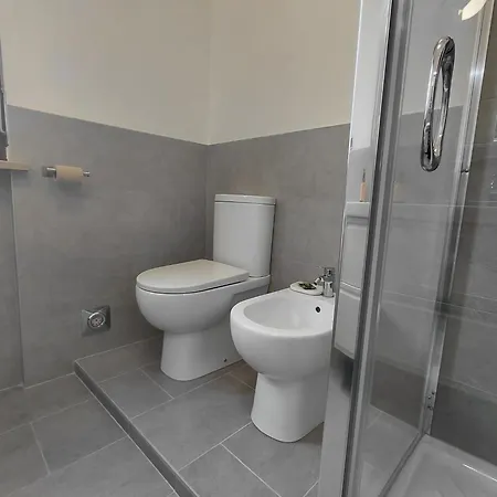 شقة Casa Garibaldi Storica 3 Da Letto