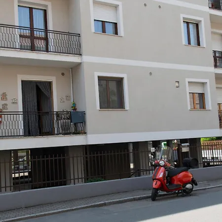 Casa Garibaldi Storica 3 Da Letto